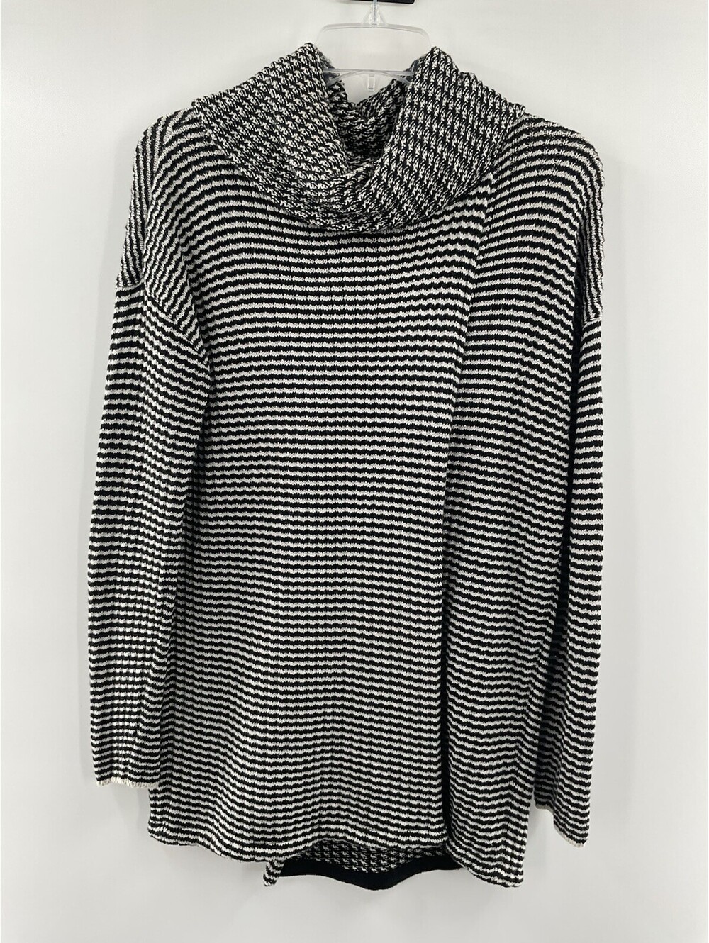 Cabi Style #3167 Women’s striped sweater size small cow neck tight knit 086